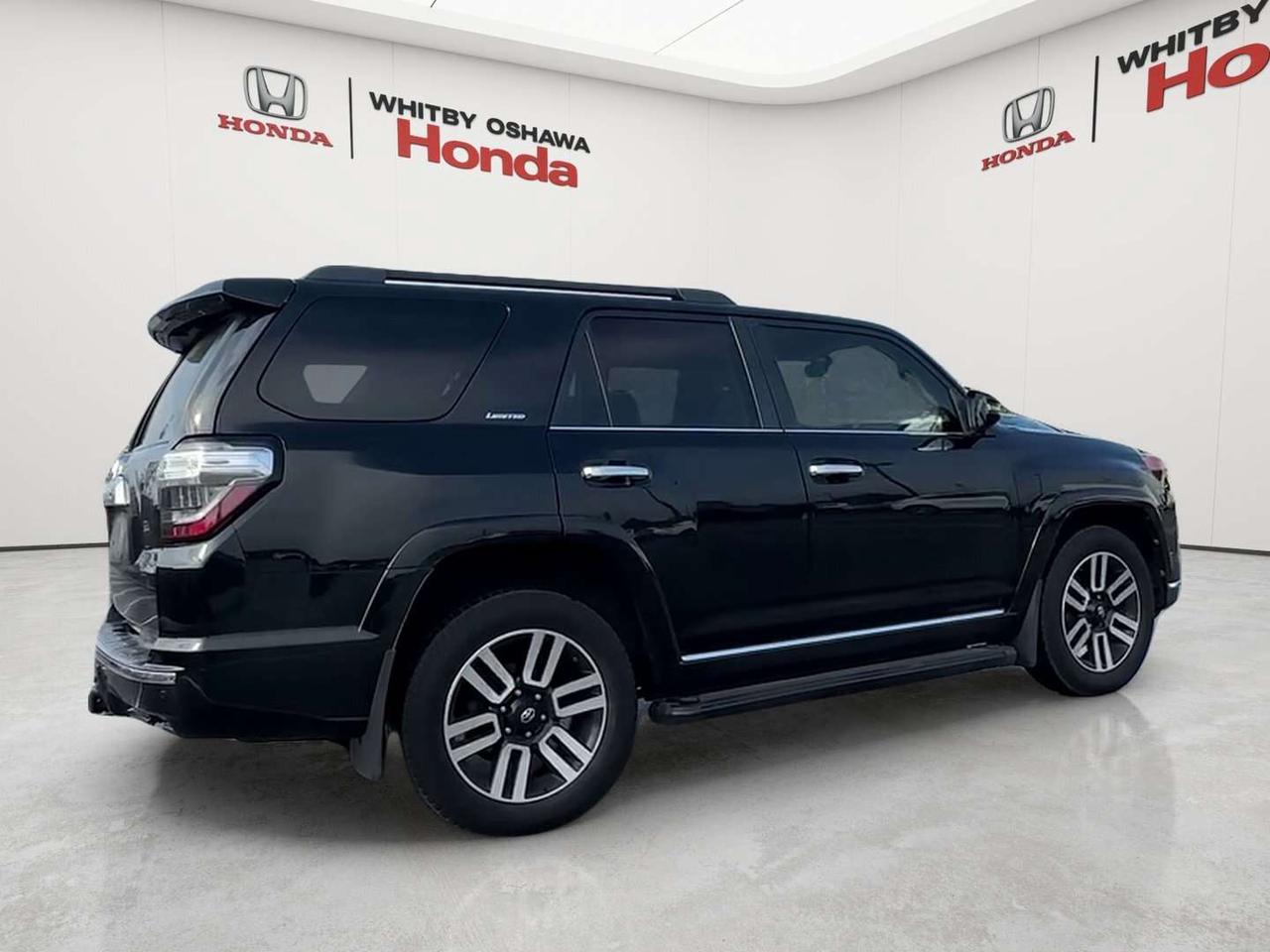 2016 Toyota 4Runner SR5 Photo