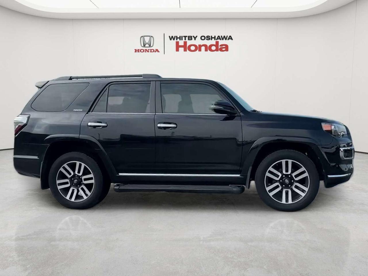 2016 Toyota 4Runner SR5 Photo