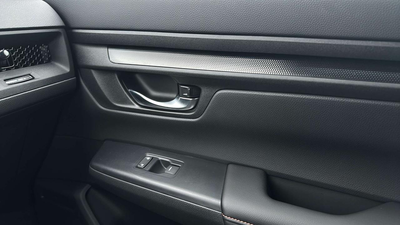2026 Honda CR-V Sport Photo