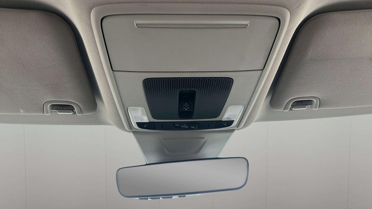 2023 Honda Civic Touring Photo