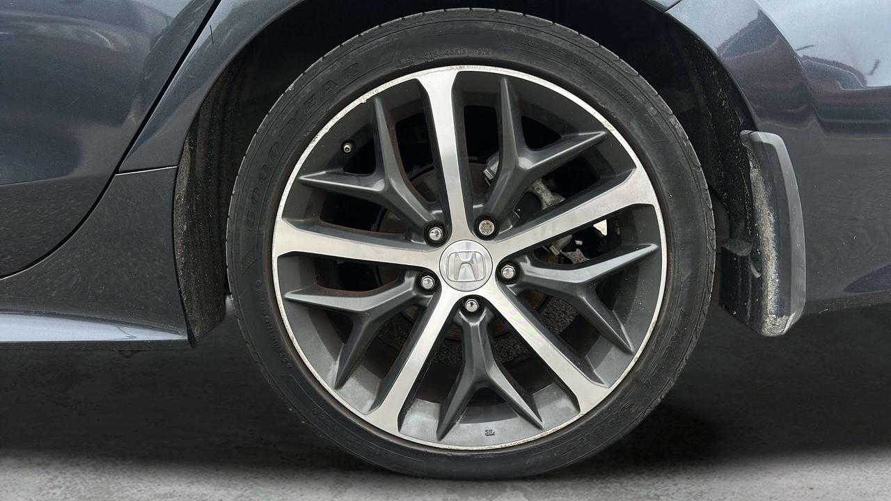 2023 Honda Civic Touring Photo