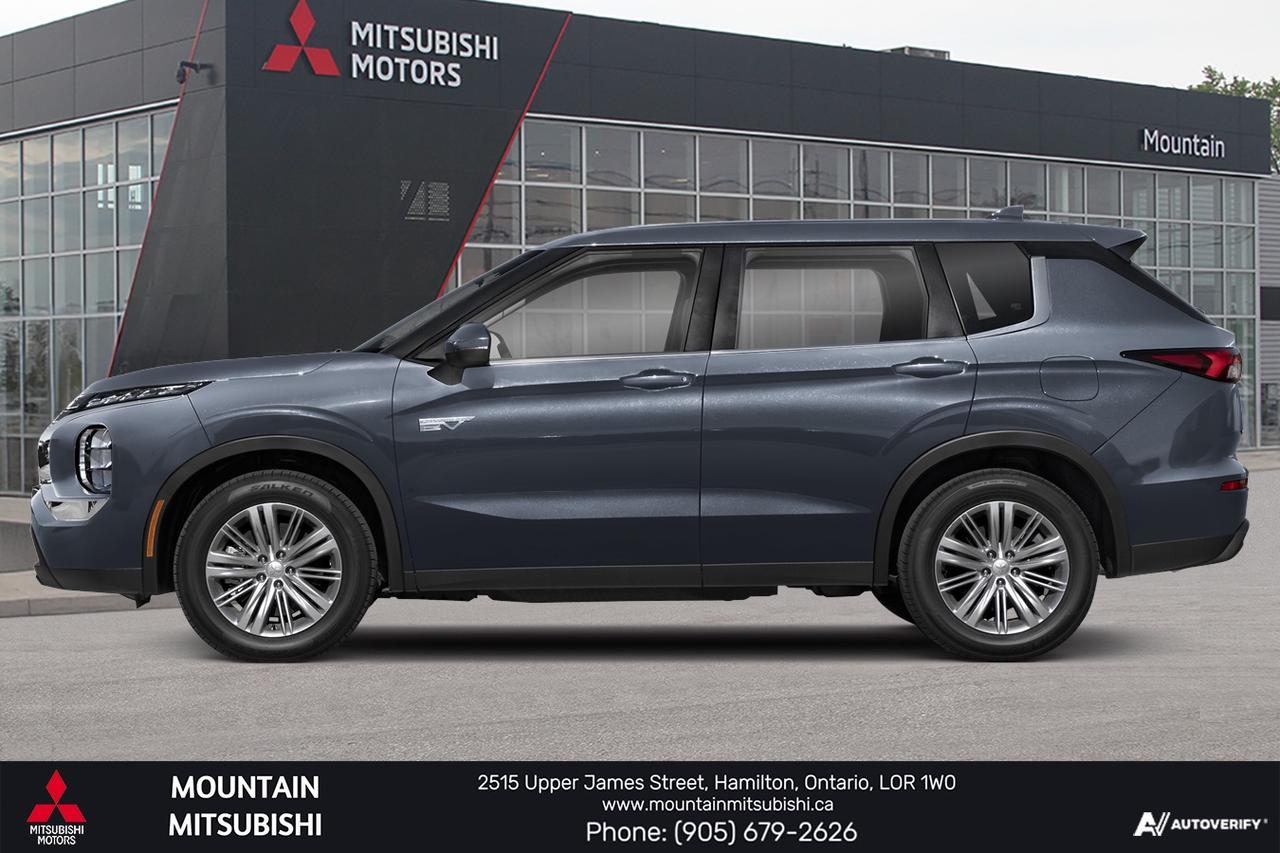 2026 Mitsubishi Outlander Plug-In Hybrid SE Photo