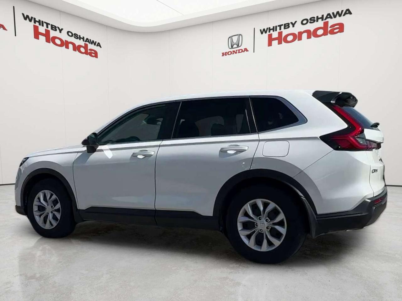 2025 Honda CR-V LX Photo3
