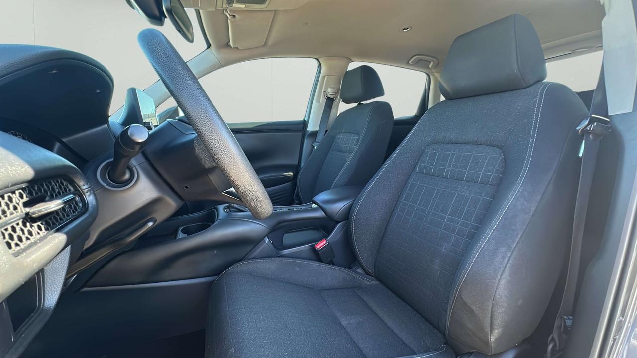 2023 Honda HR-V LX Photo