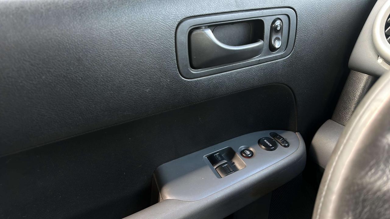 2006 Honda Element Y-Package Photo