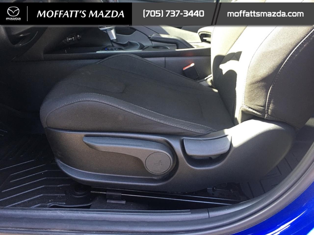 2023 Hyundai Elantra Preferred w/Sun and Tech Photo