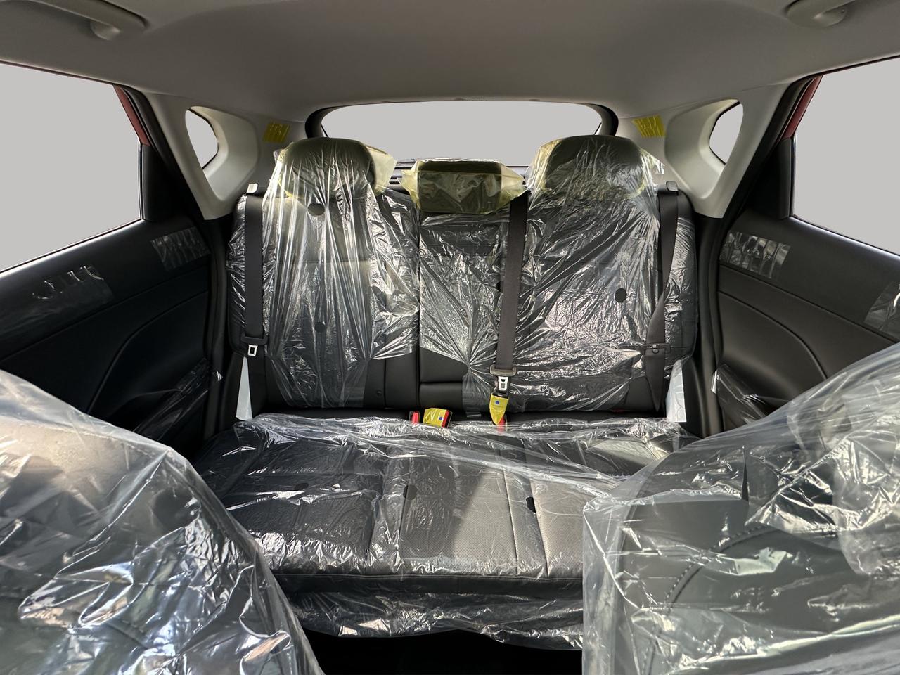 2027 Hyundai KONA LUXURY Photo