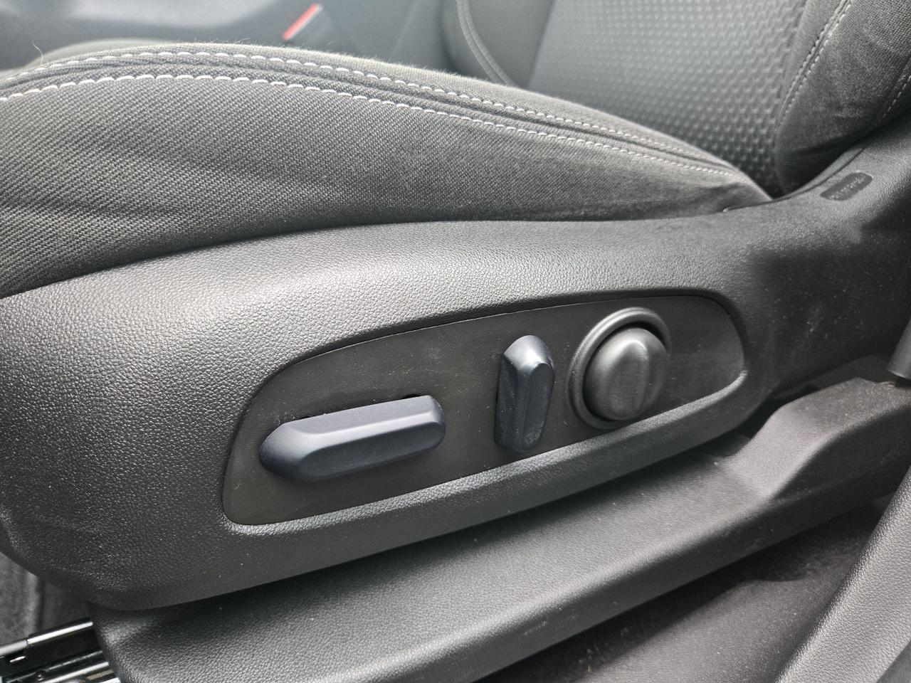 2024 GMC Terrain SLE Photo