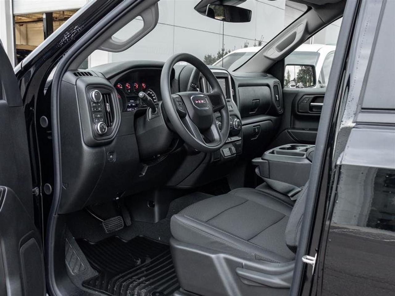 2026 GMC Sierra 1500 PRO Photo