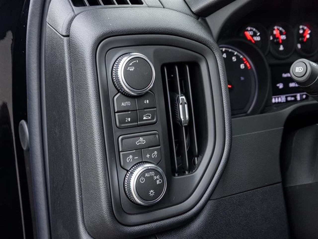 2026 GMC Sierra 1500 PRO Photo