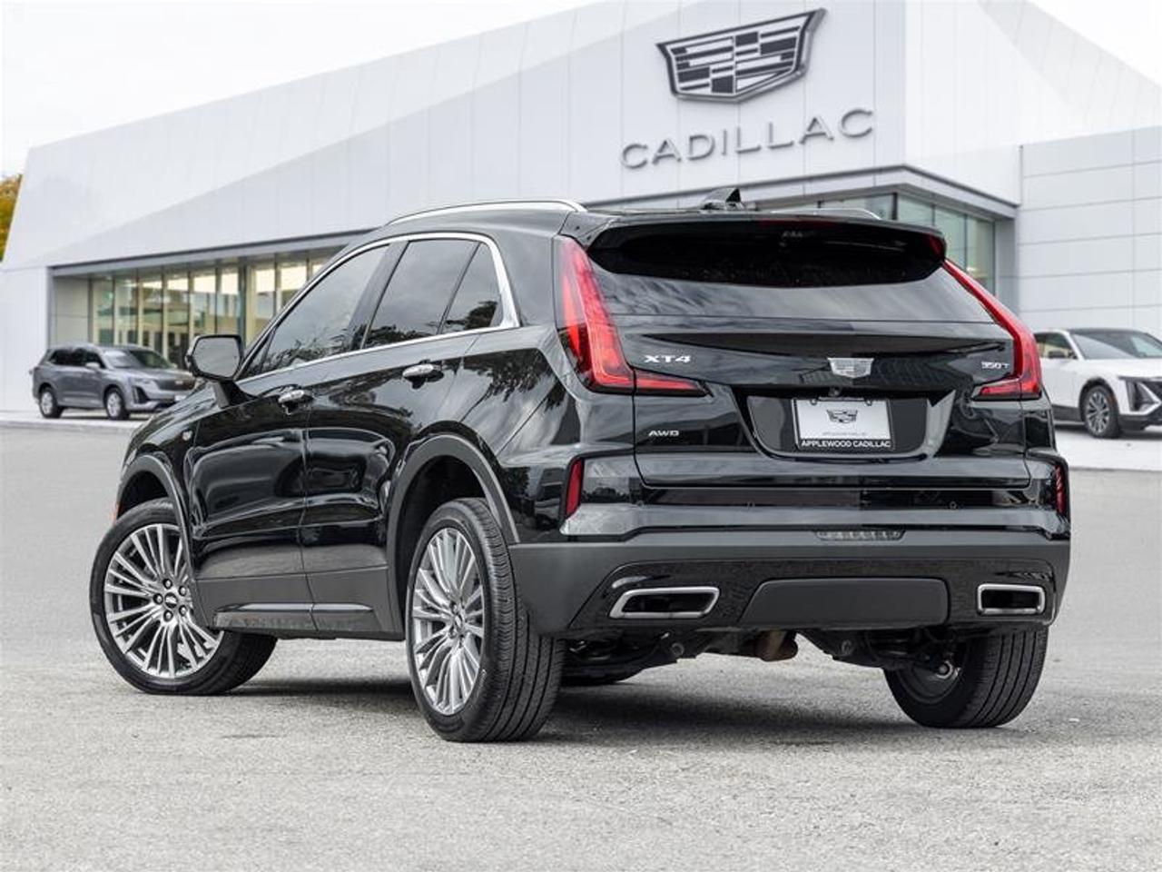 2024 Cadillac XT4 AWD 4dr Premium Luxury Photo