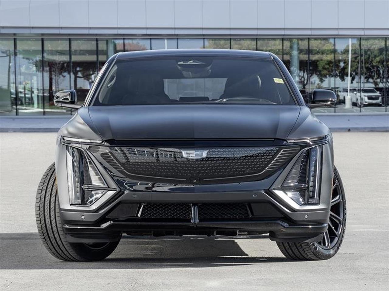 2027 Cadillac LYRIQ-V V Photo1