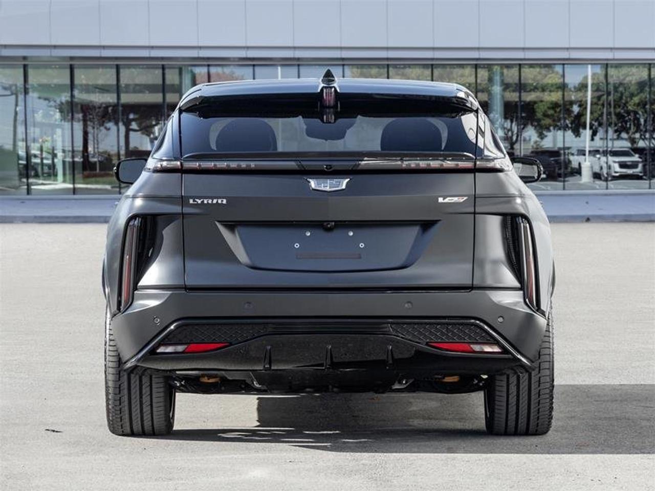 2027 Cadillac LYRIQ-V V Photo