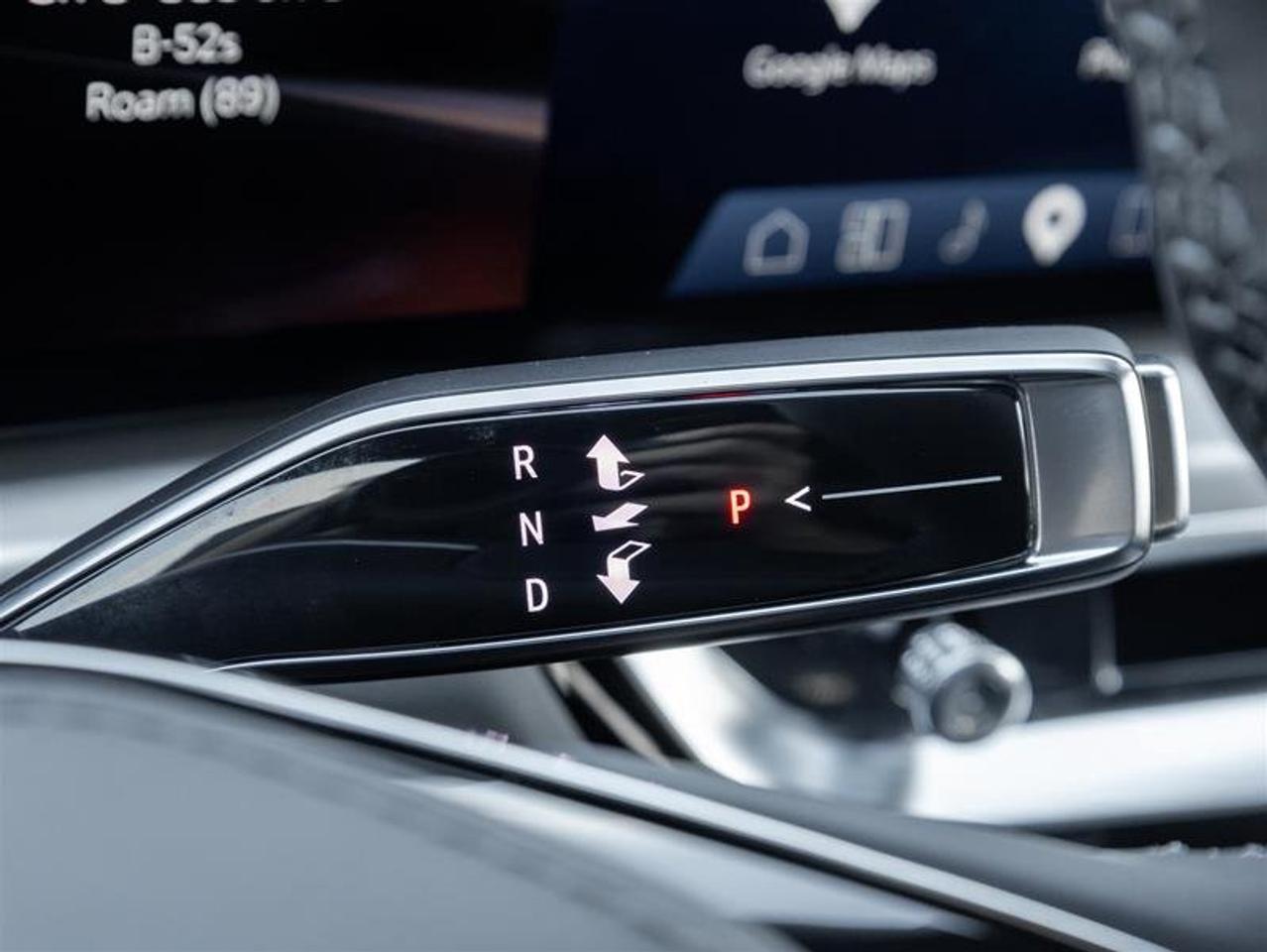 2027 Cadillac LYRIQ-V V Photo