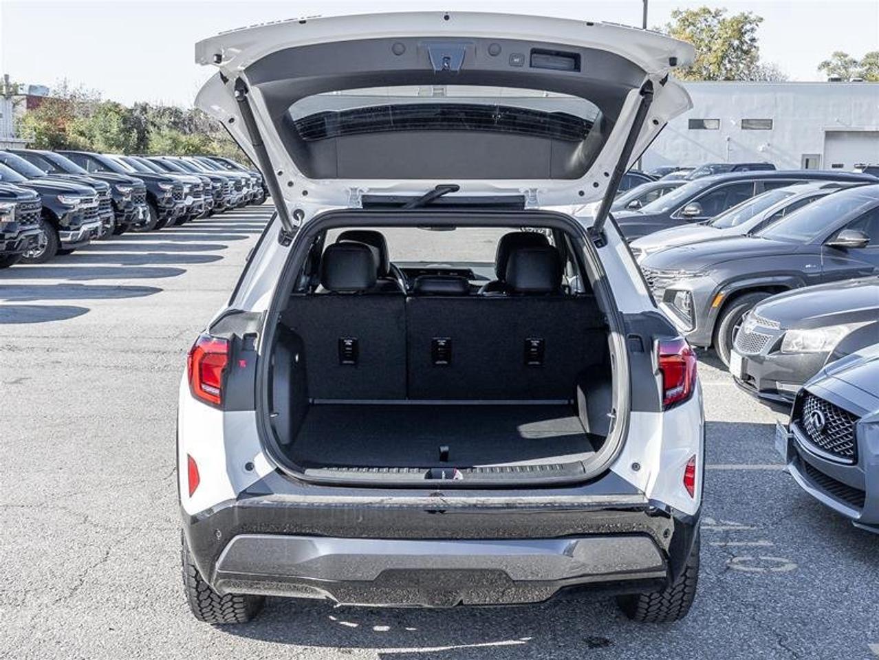 2027 GMC Terrain AT4 Photo
