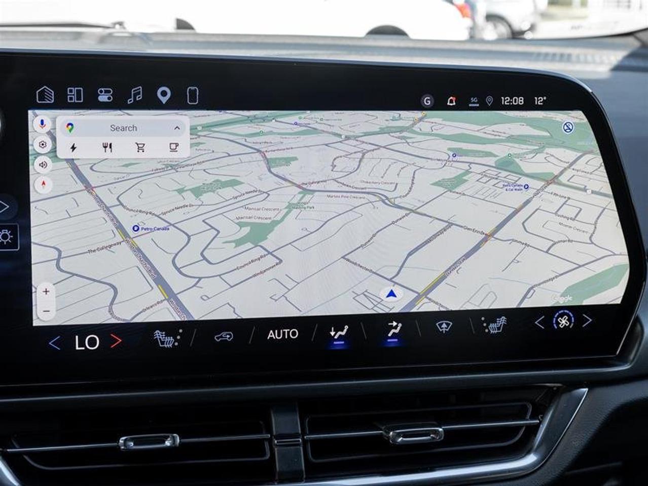 2027 Chevrolet Equinox EV LT1 Photo