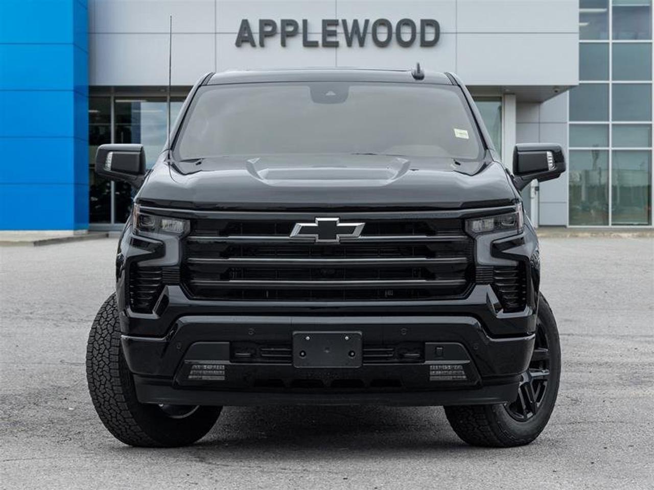 2026 Chevrolet Silverado 1500 High Country Photo5