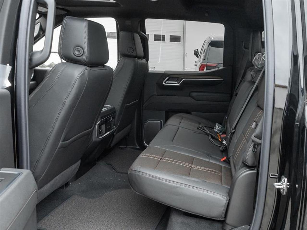2026 Chevrolet Silverado 1500 High Country Photo