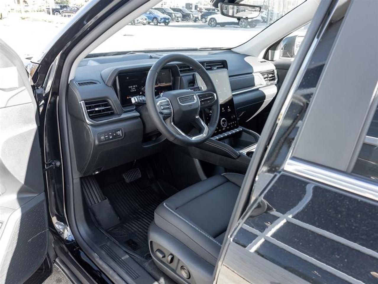 2027 GMC Terrain Denali Photo