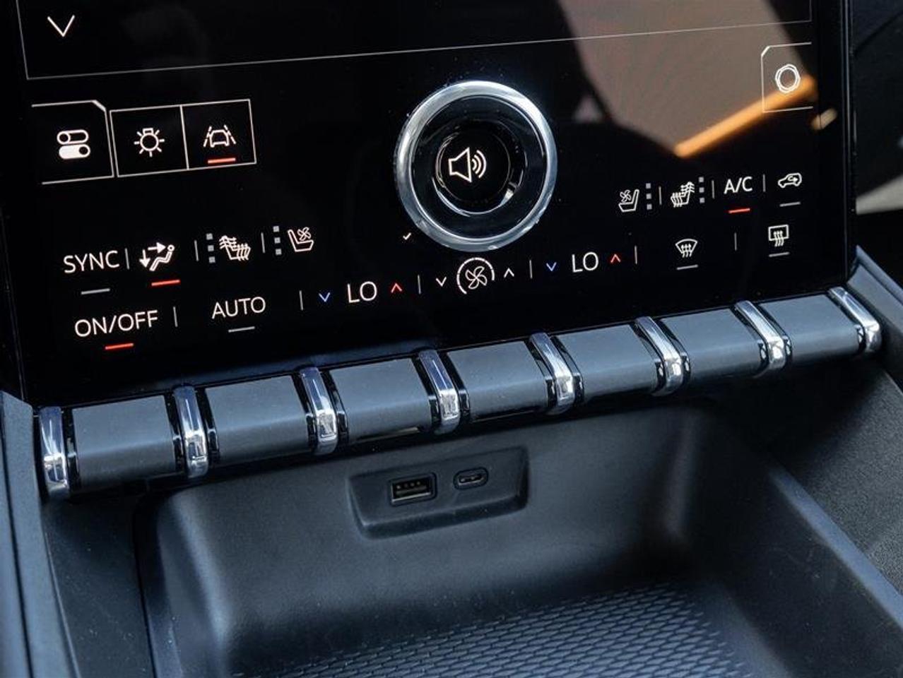 2027 GMC Terrain Denali Photo
