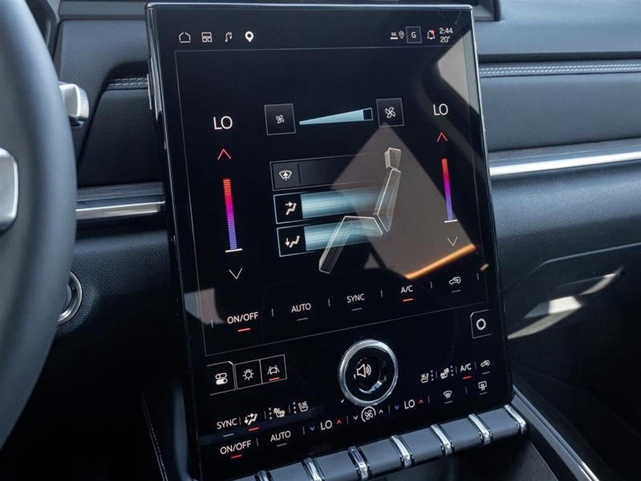 2027 GMC Terrain Denali Photo