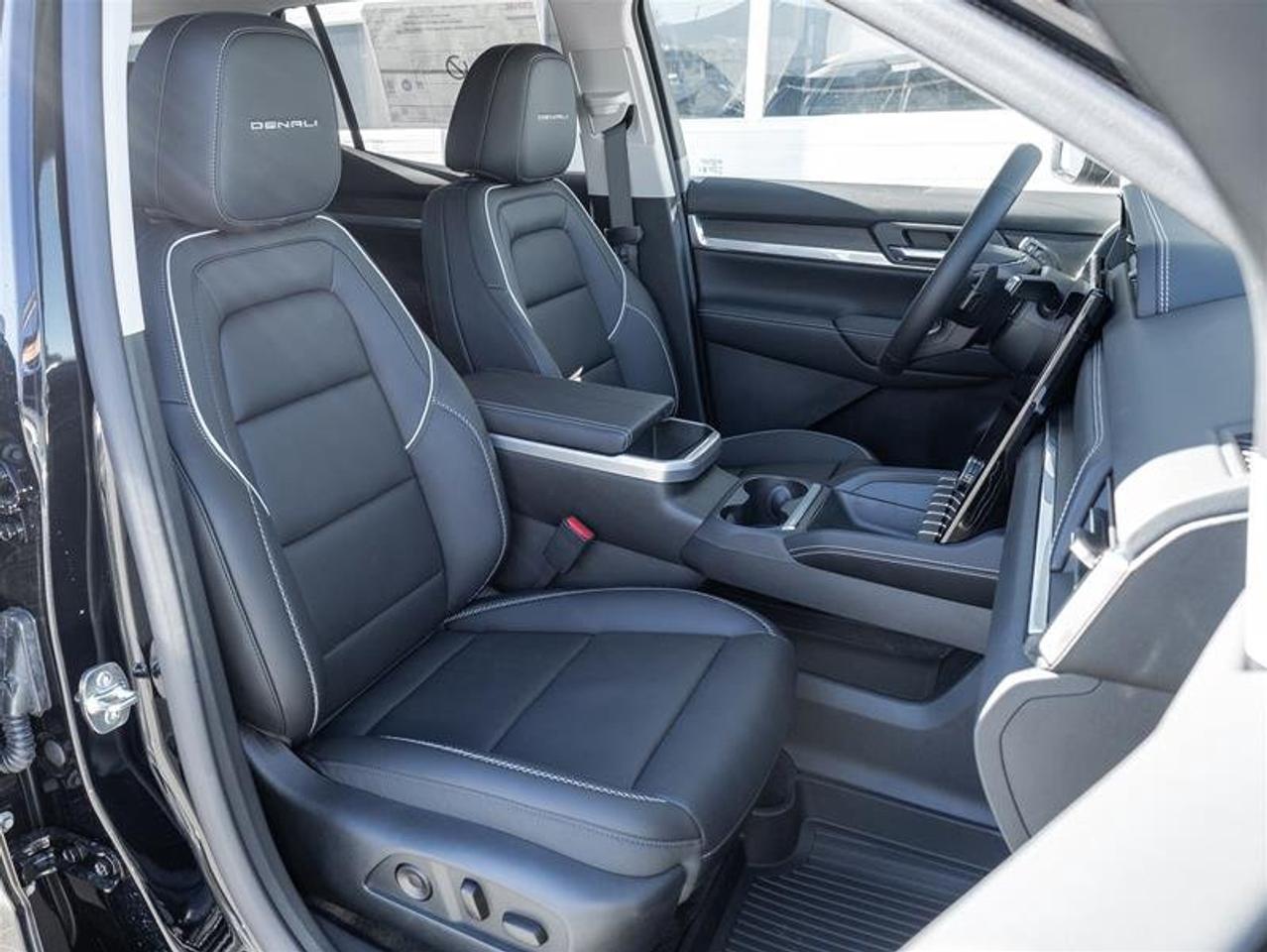 2027 GMC Terrain Denali Photo