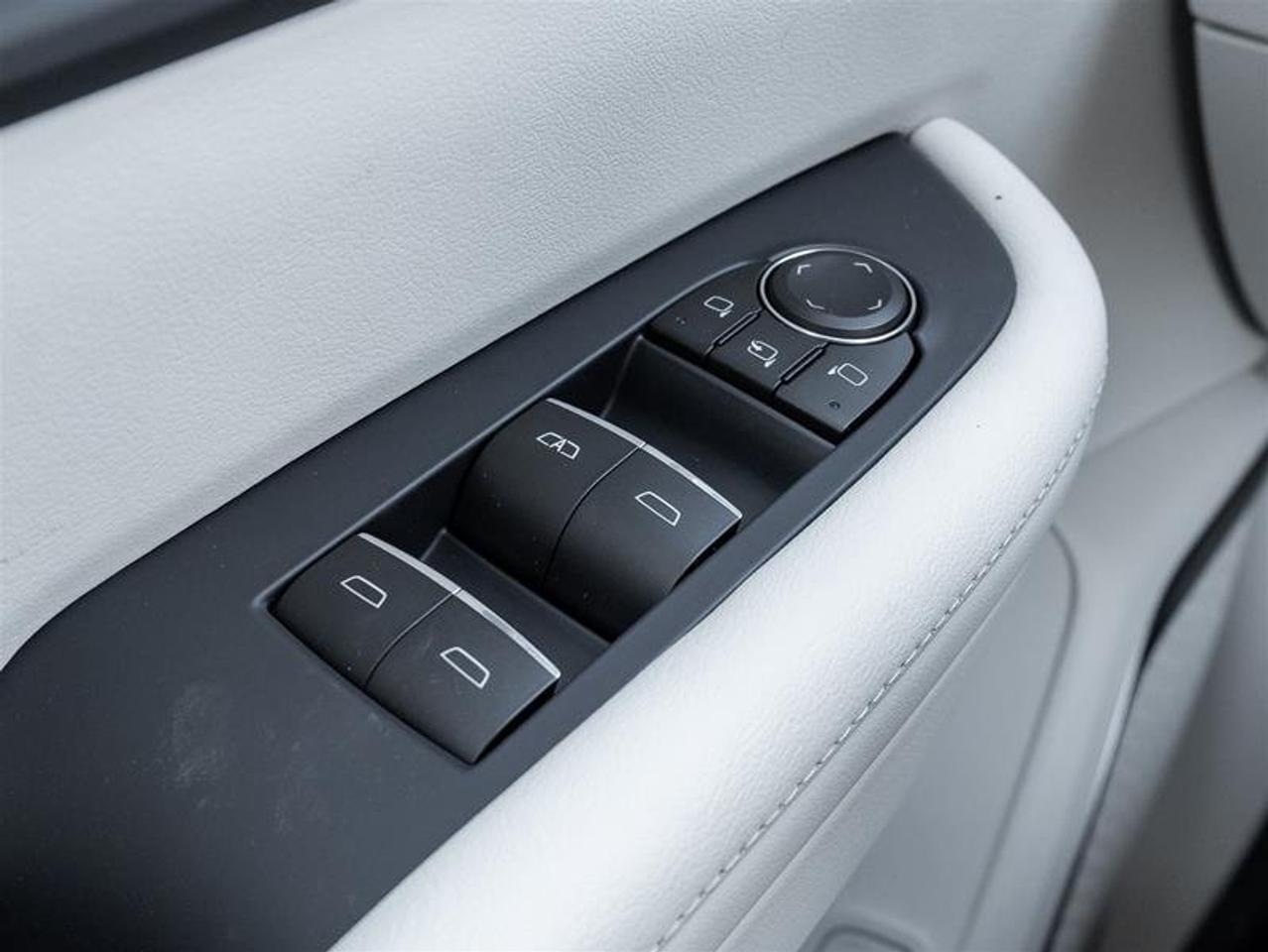 2027 Buick Enclave Avenir Photo