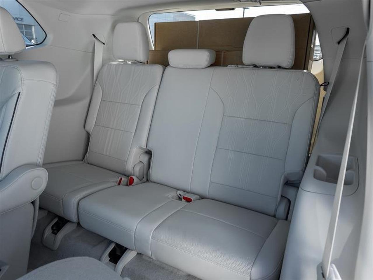 2027 Buick Enclave Avenir Photo