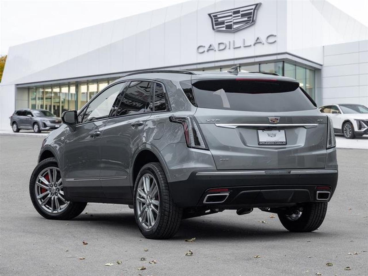 2026 Cadillac XT5 Sport Photo