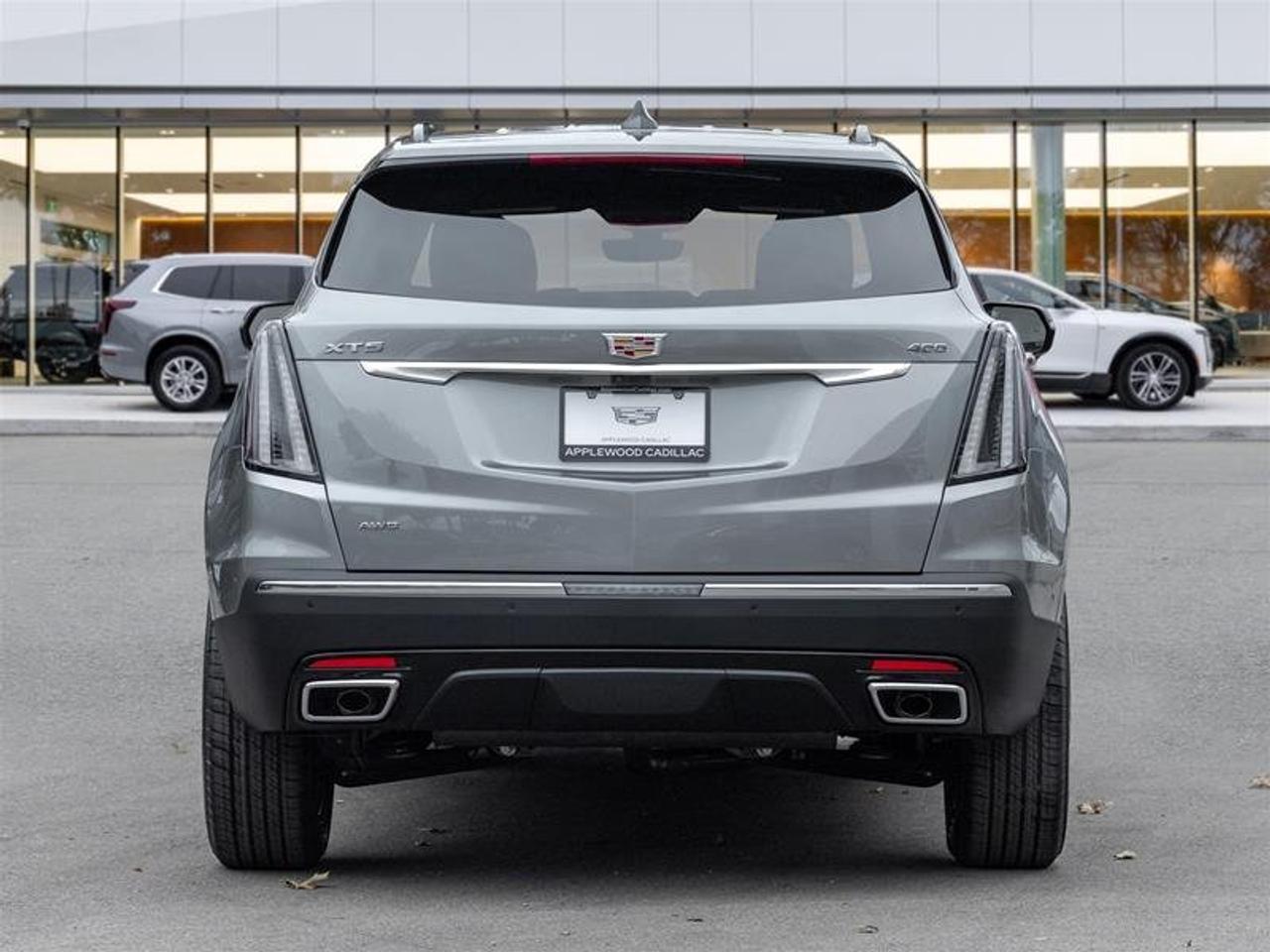 2026 Cadillac XT5 Sport Photo