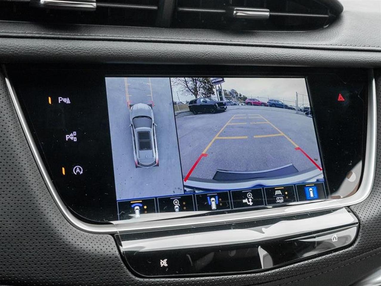 2026 Cadillac XT5 Sport Photo