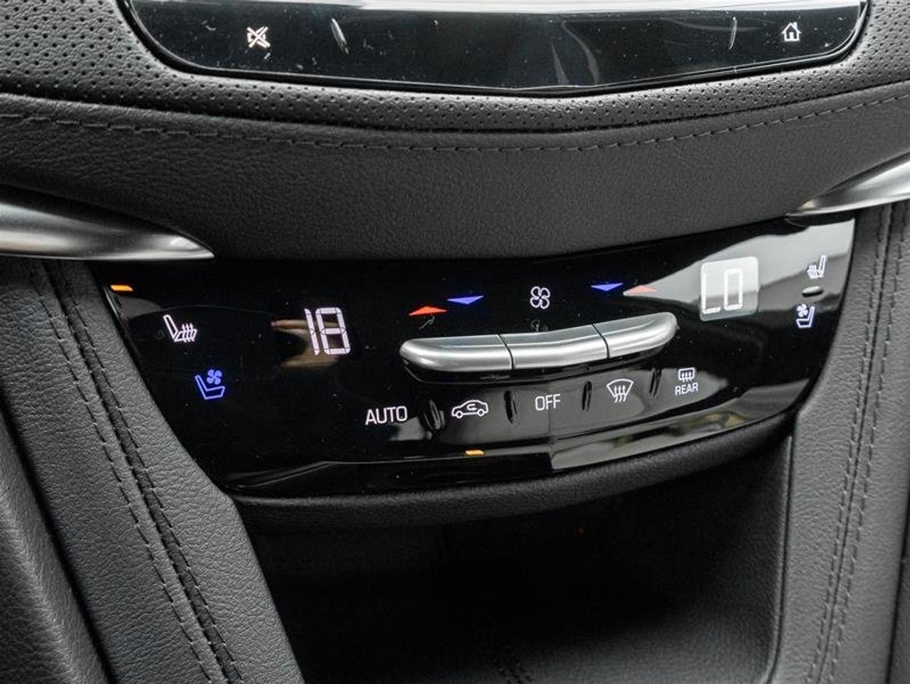 2026 Cadillac XT5 Sport Photo