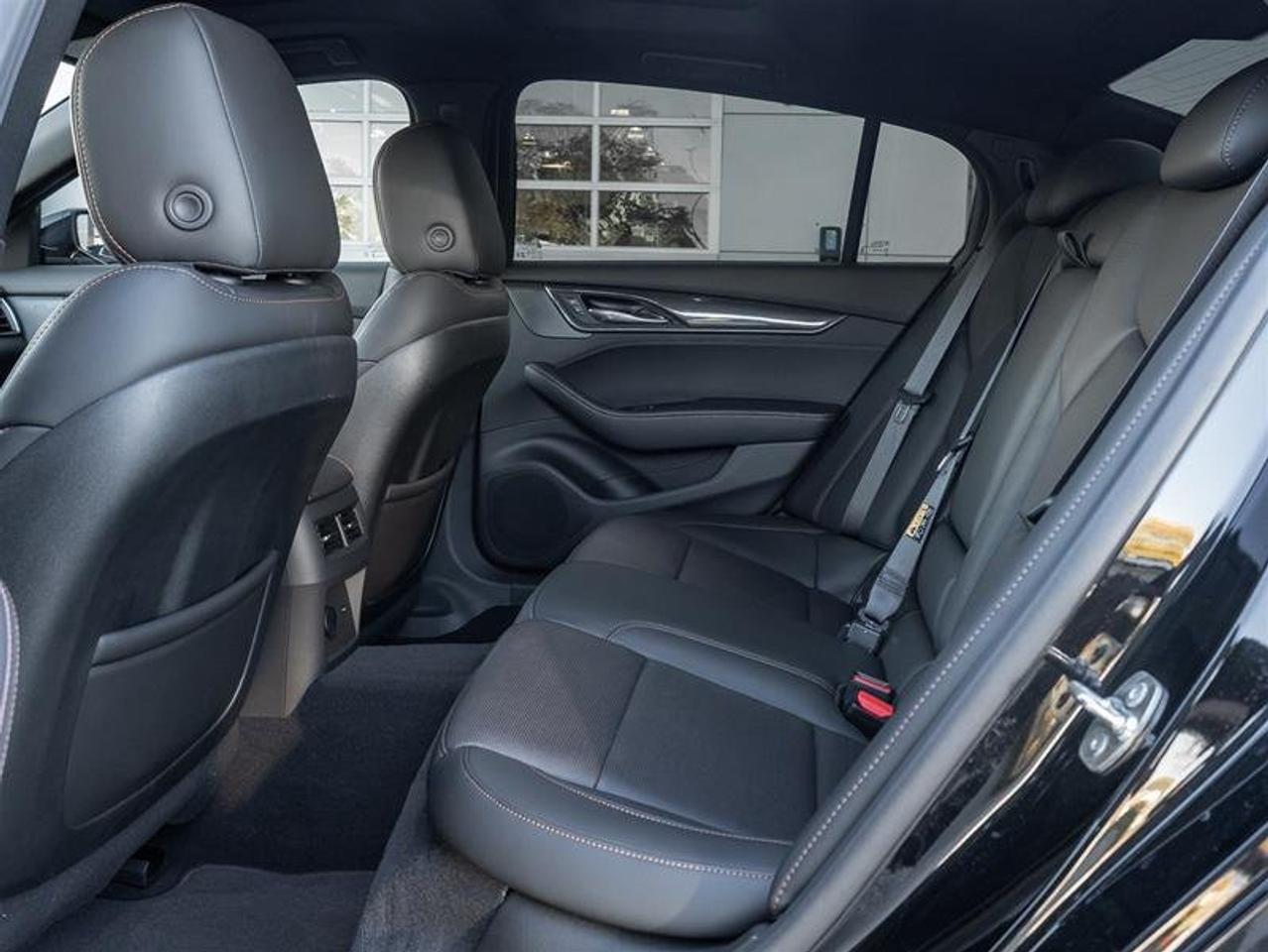 2025 Cadillac CT5 4dr Sdn Sport Photo
