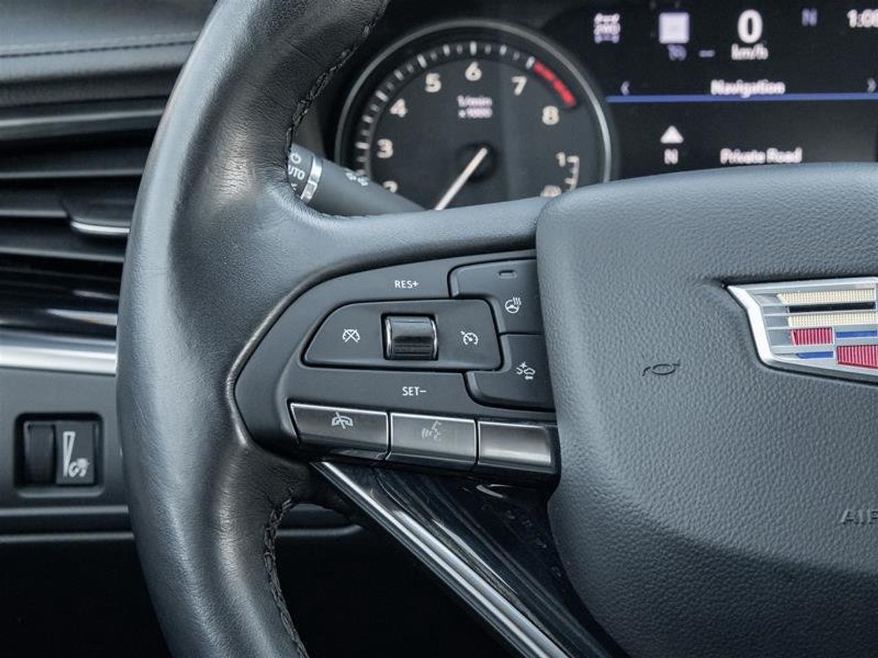 2023 Cadillac XT6 Premium Luxury AWD Photo
