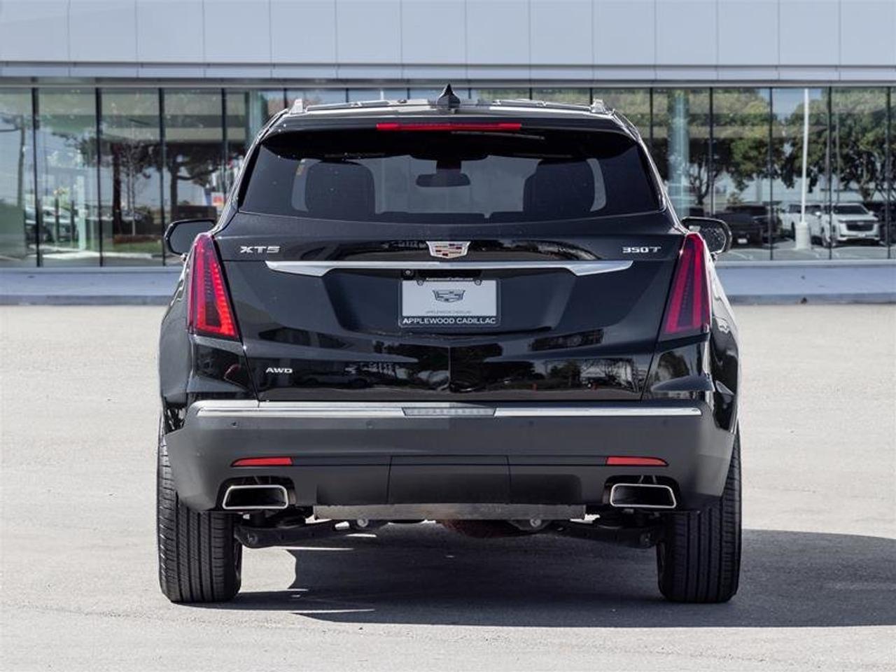 2024 Cadillac XT5 AWD 4dr Luxury Photo