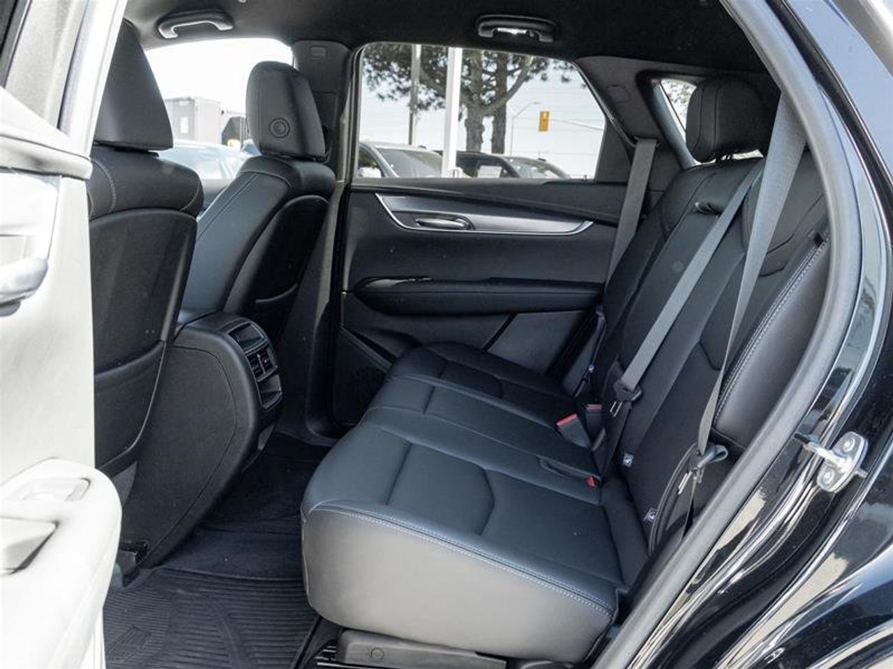 2024 Cadillac XT5 AWD 4dr Luxury Photo