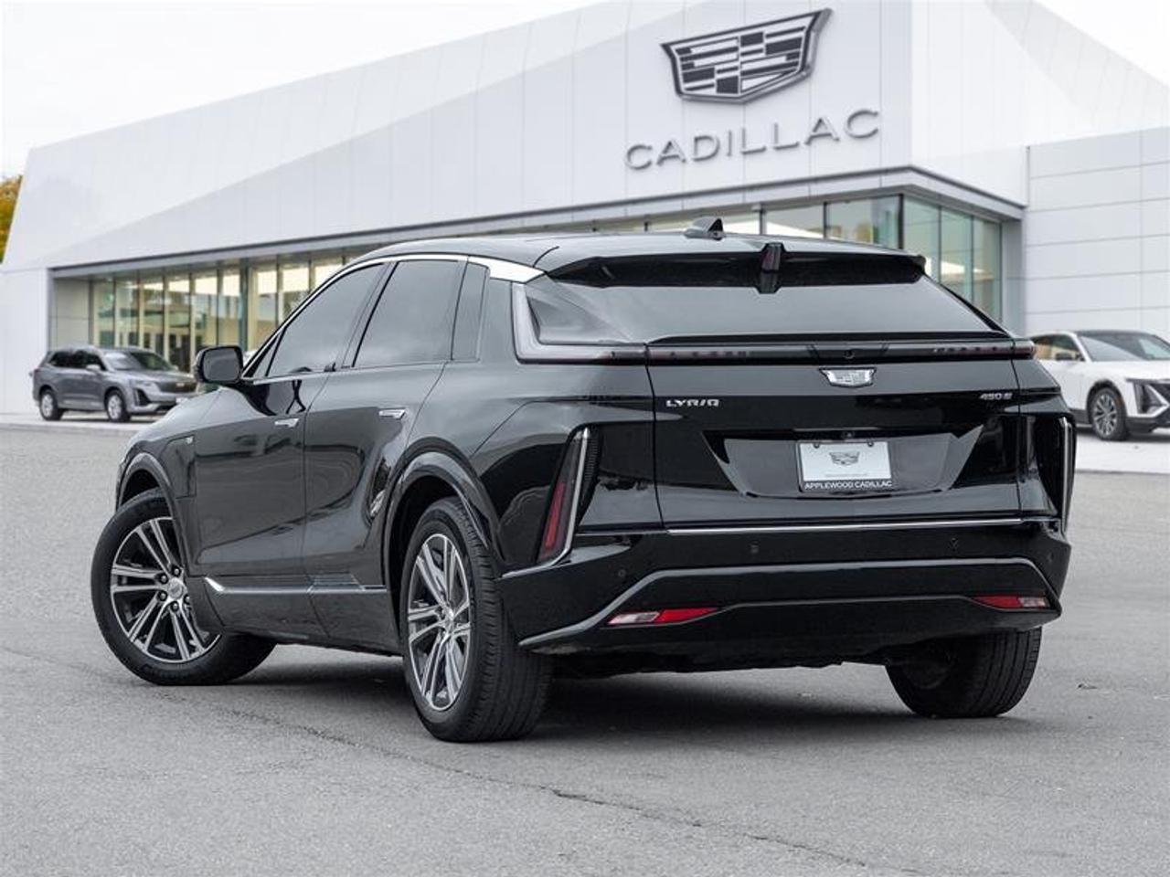 2023 Cadillac LYRIQ Luxury RWD Photo