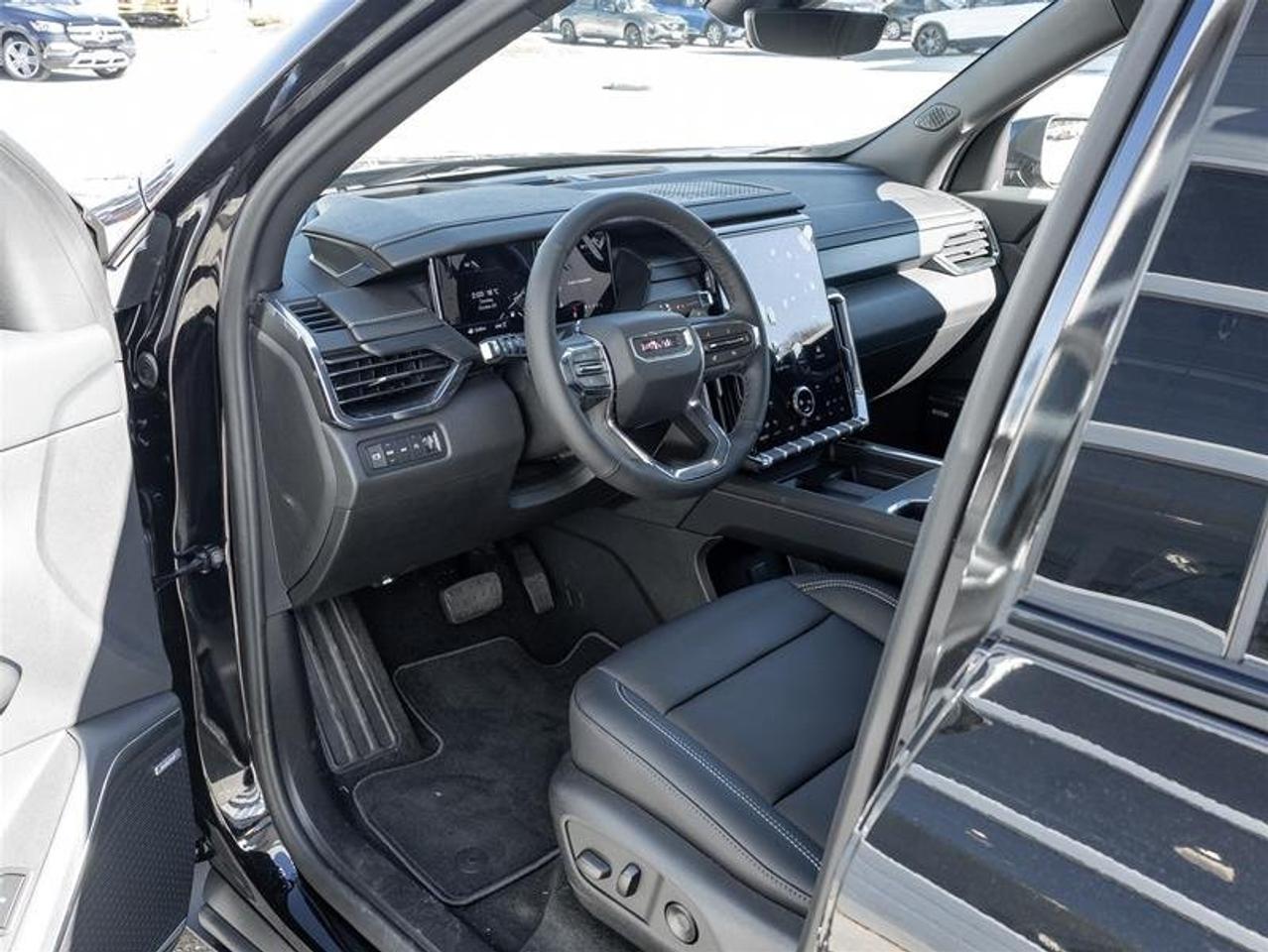 2027 GMC Acadia ELEVATION Photo