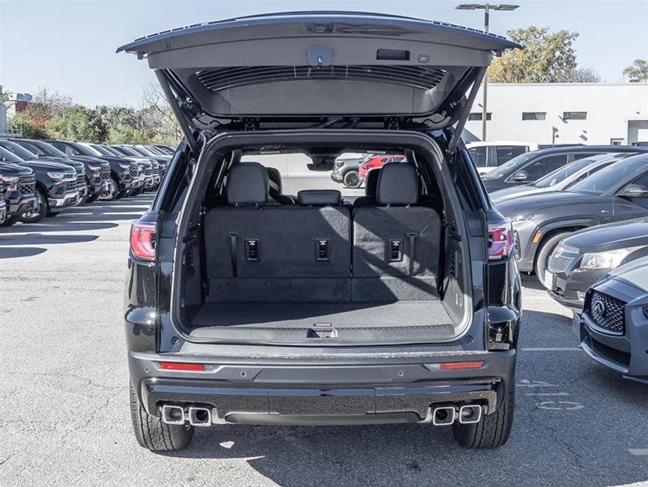2027 GMC Acadia ELEVATION Photo