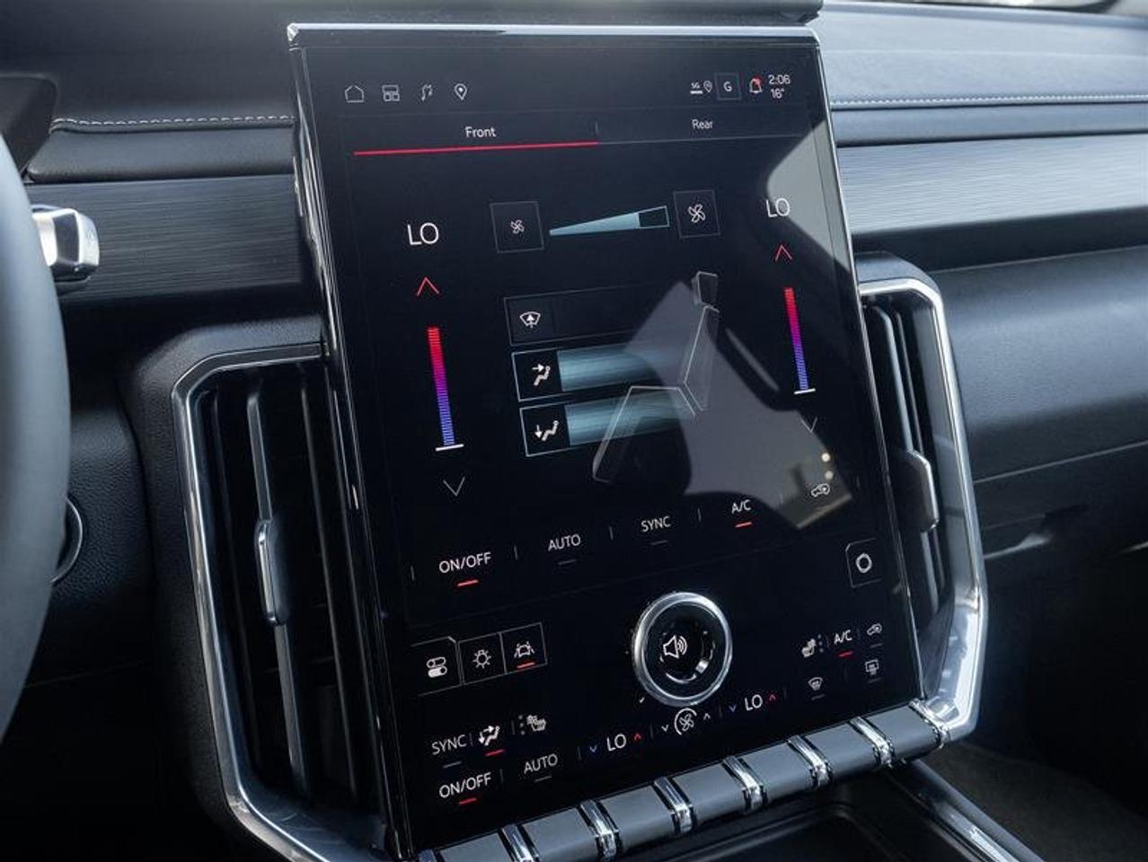 2027 GMC Acadia ELEVATION Photo