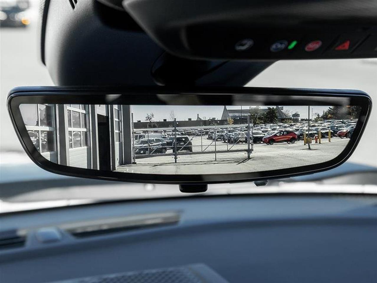 2027 GMC Acadia ELEVATION Photo