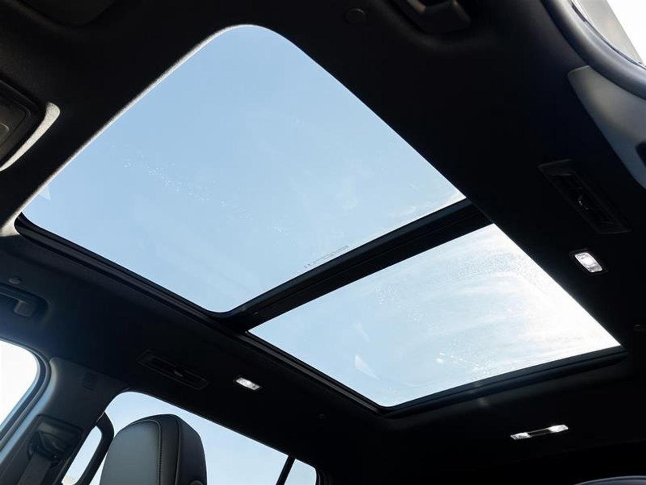 2027 GMC Acadia ELEVATION Photo