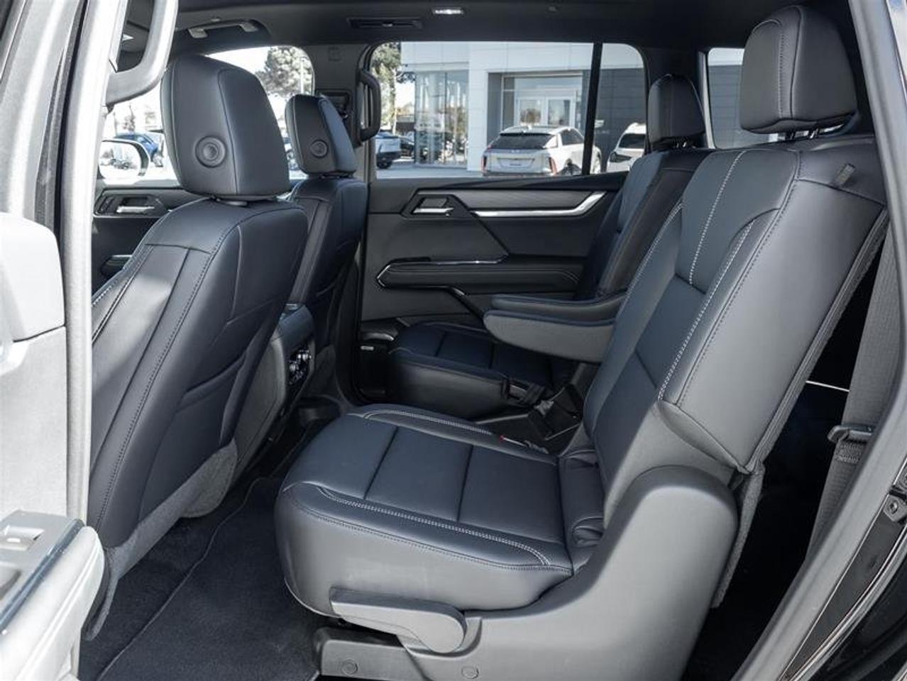 2027 GMC Acadia ELEVATION Photo