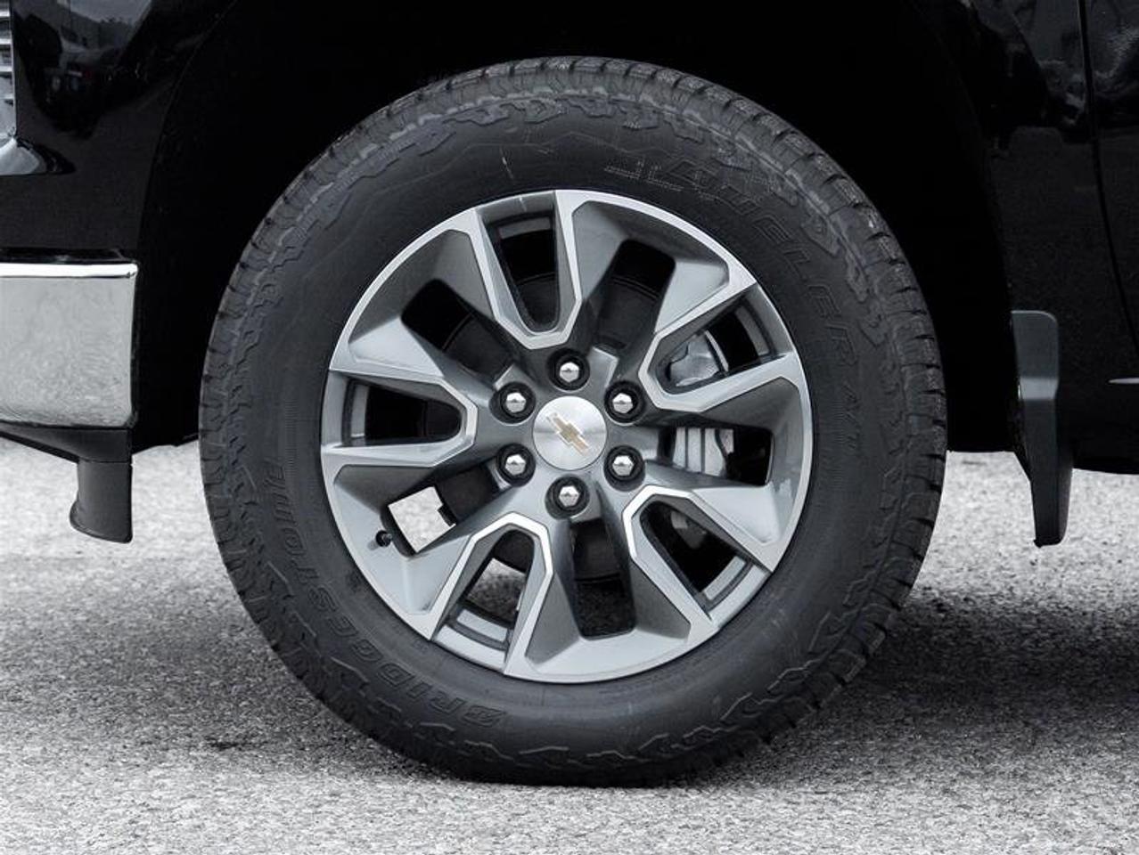 2026 Chevrolet Silverado 1500 LT Photo3