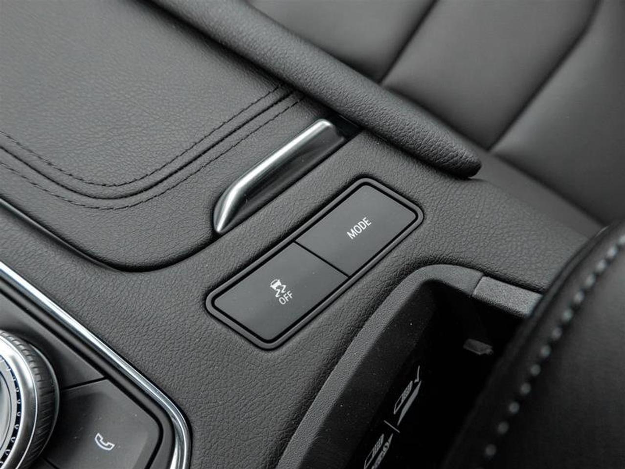2026 Cadillac XT5 Premium Luxury Photo