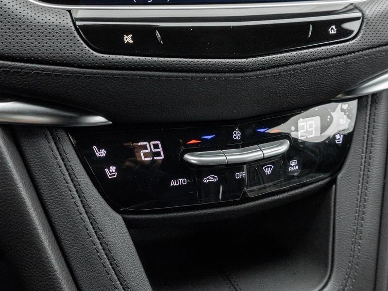 2026 Cadillac XT5 Premium Luxury Photo