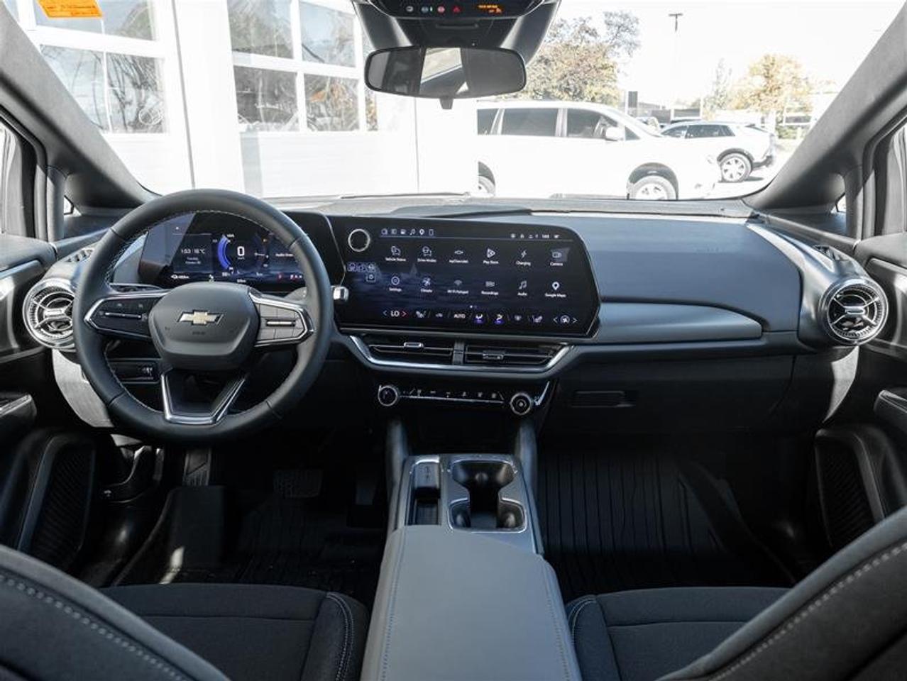 2027 Chevrolet Equinox EV LT1 Photo