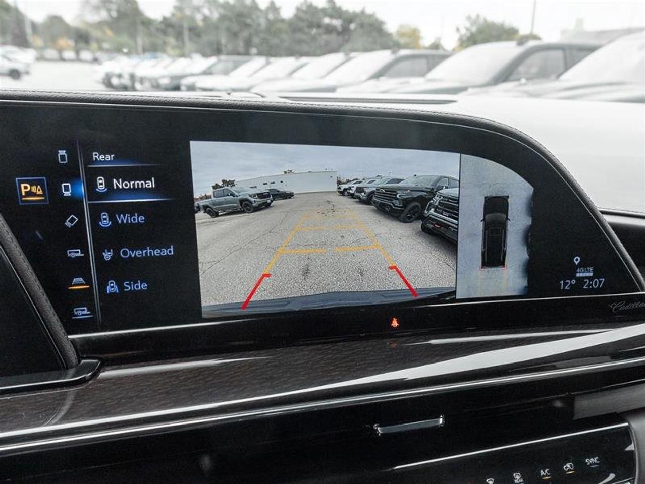 2023 Cadillac Escalade ESV Premium Luxury Platinum Photo