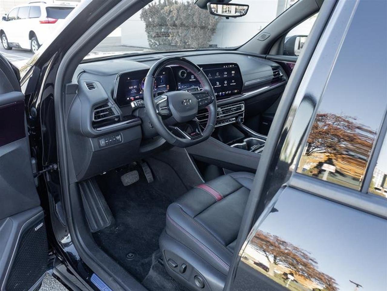 2024 Chevrolet Traverse AWD 4dr RS Photo