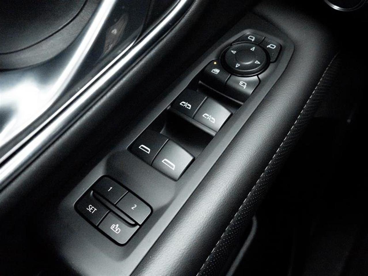 2024 GMC Yukon 4WD 4DR SLT Photo